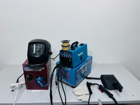 מכונת ריתוך Makita 350A Co2