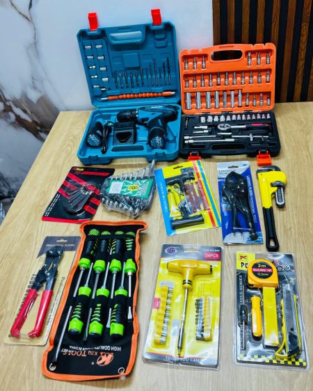 סט כלים מקצועי – 11 חלקים