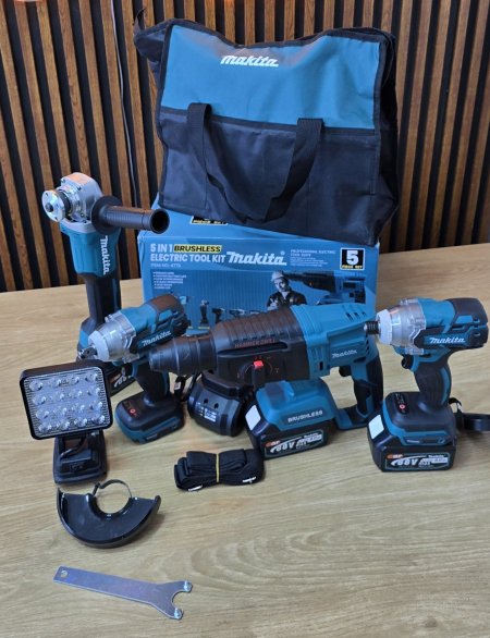 סט מקיטה 5 חלקים 